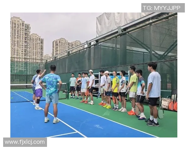 杭州网球队的成长历程与挑战赛背后的奋斗精神与团结力量