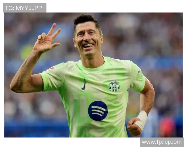 莱万回归旧主赛场引发拜仁球迷愤怒声讨称其忘恩负义