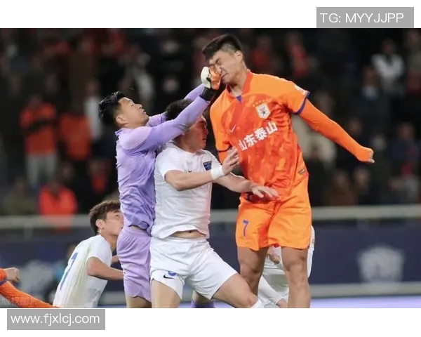 鲁能与国安激战正酣在线直播全程回顾与精彩瞬间分享