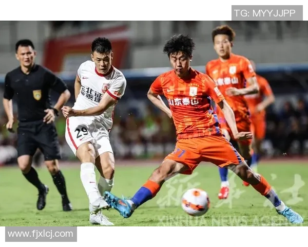 中超焦点战长春亚泰迎战山东泰山球队实力对决引发球迷热议